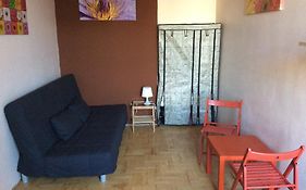 Comedy Apartment